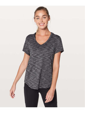 Lululemon Meant to Move Tee